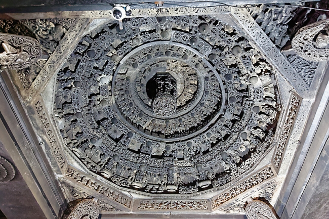 Belur-Temple de Shiva-034